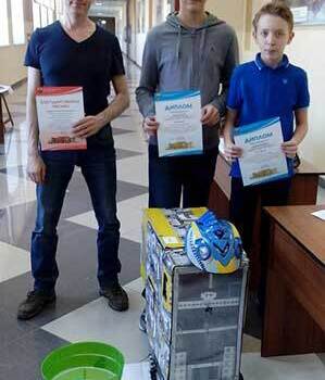 Робот «Борис» покоряет «Техноград» - Дом детского творчества | Кружки и секции для детей в Екатеринбурге | Куйбышева 111 | Большакова 15