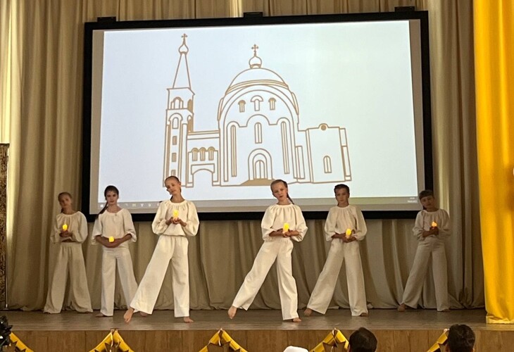 Радуем зрителя даже на каникулах!  - Дом детского творчества | Кружки и секции для детей в Екатеринбурге | Куйбышева 111 | Большакова 15